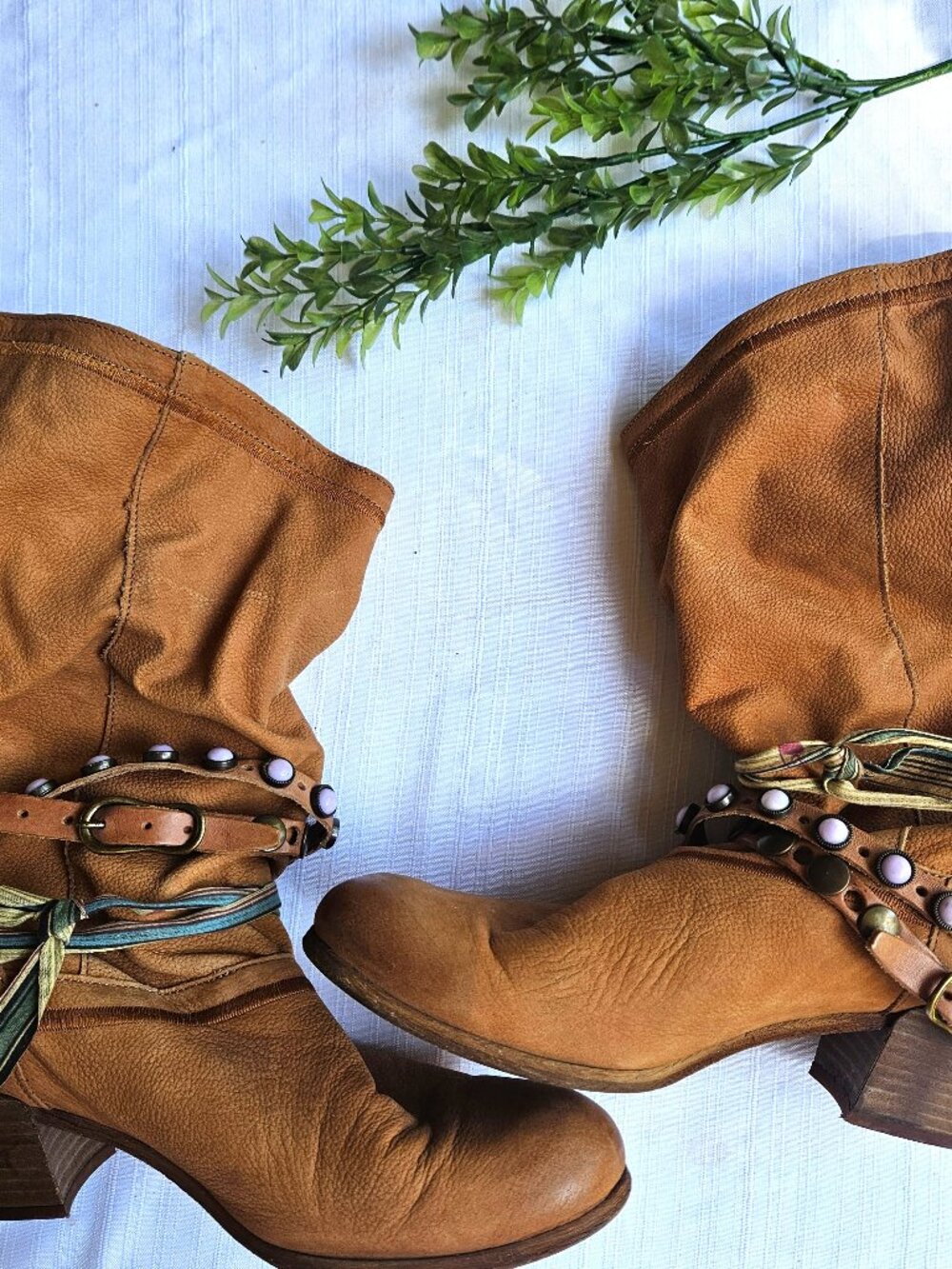 Felmini Lined Warm Camel-Colored Slouchy Leather Sz 9(40) Western-inspired Boot